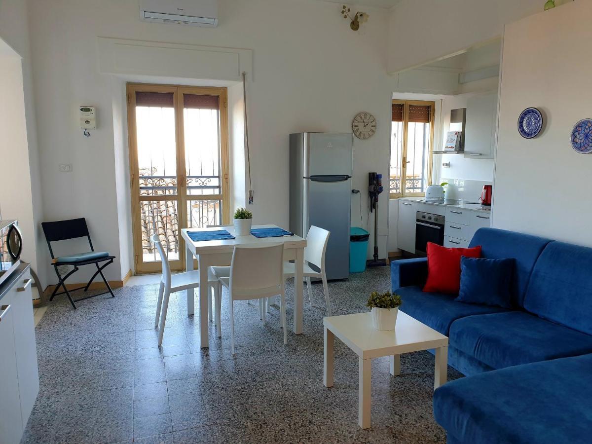 2 Bed Apartment In The Historical Center Pizzo Pizzo  Ngoại thất bức ảnh